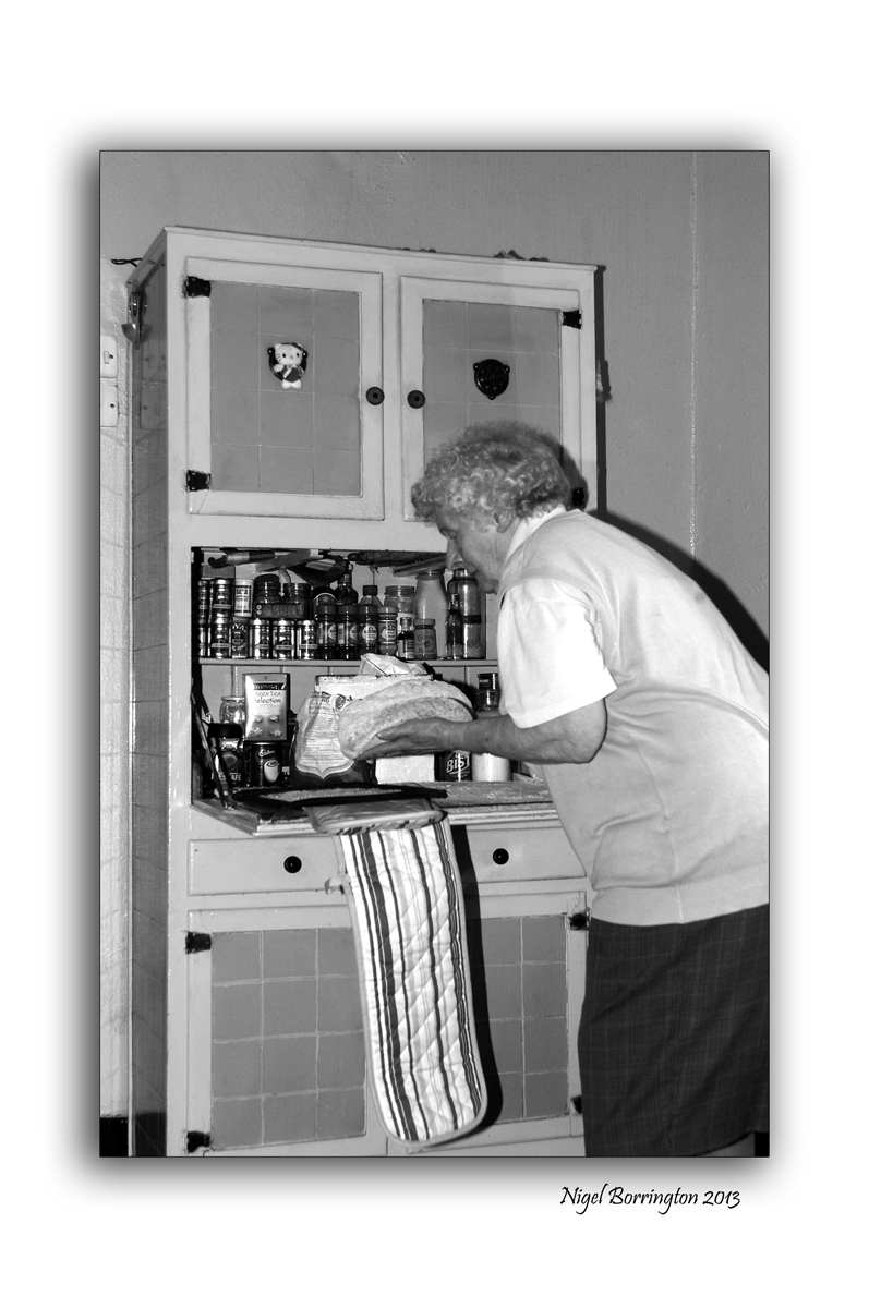 Mrs Maura Hennessy 04