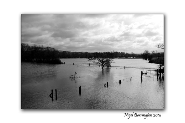 River Barrow KIlkenny in flood  Feb 2014 2