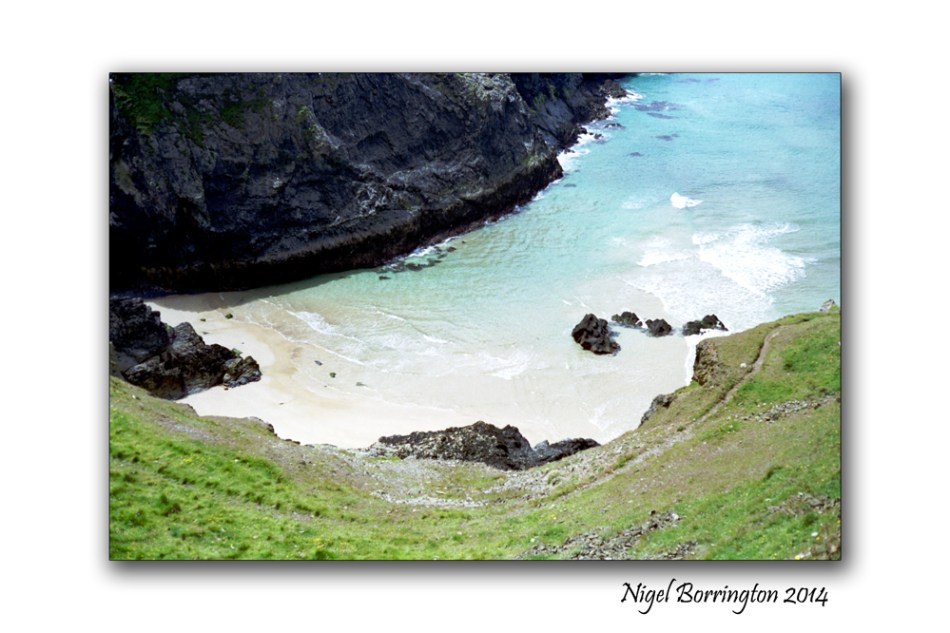 Secret Cove Padstow bay