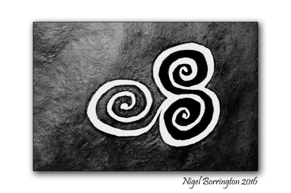 Newgrange_Triple spirals_Nigel_Borrington_303